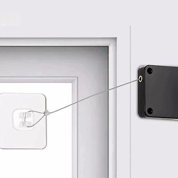 Automatic Door Closer, Multifunctional Automatic Door Closer, Automatically Self Closing Door with Drawstring for Internal Home Outdoor Iron Door - Random Color (Standard)